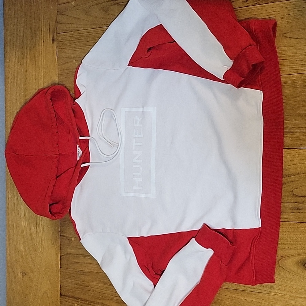 Hunter for Target women's XL semi cropped red and white hooded sweatshirt